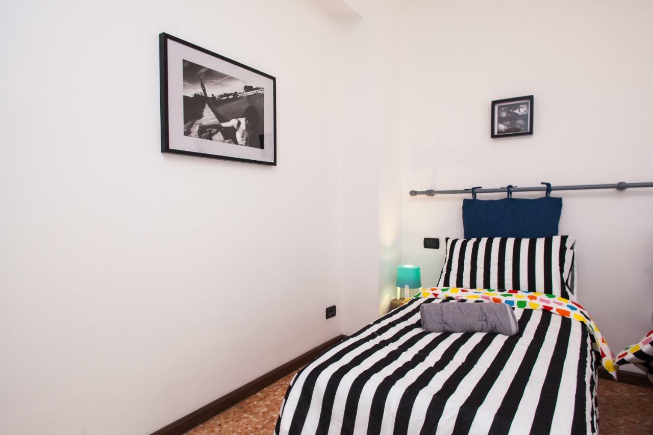 Casa Liberta - Downtown Modern Apartment With Airconditioning San Remo Kültér fotó