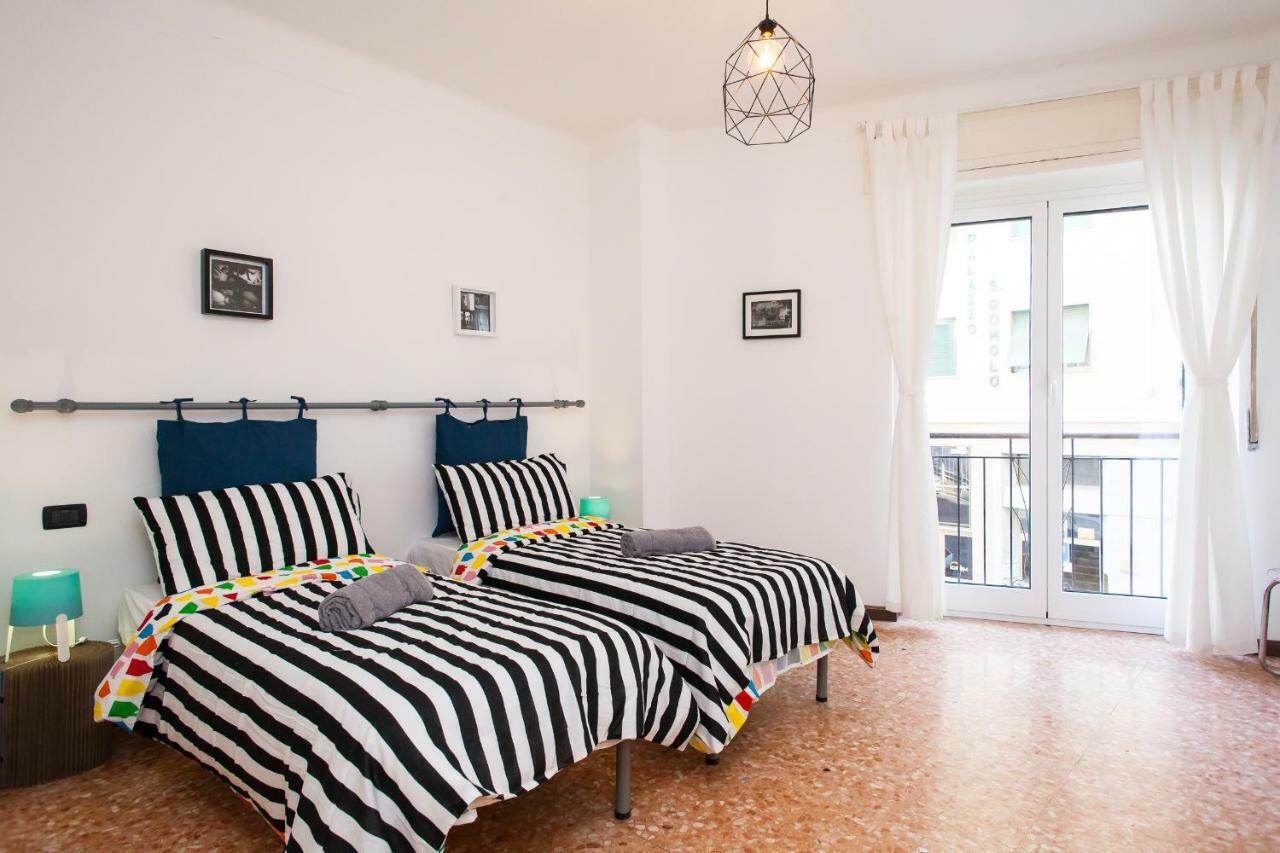 Casa Liberta - Downtown Modern Apartment With Airconditioning San Remo Kültér fotó