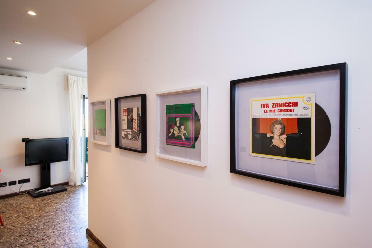 Casa Liberta - Downtown Modern Apartment With Airconditioning San Remo Kültér fotó